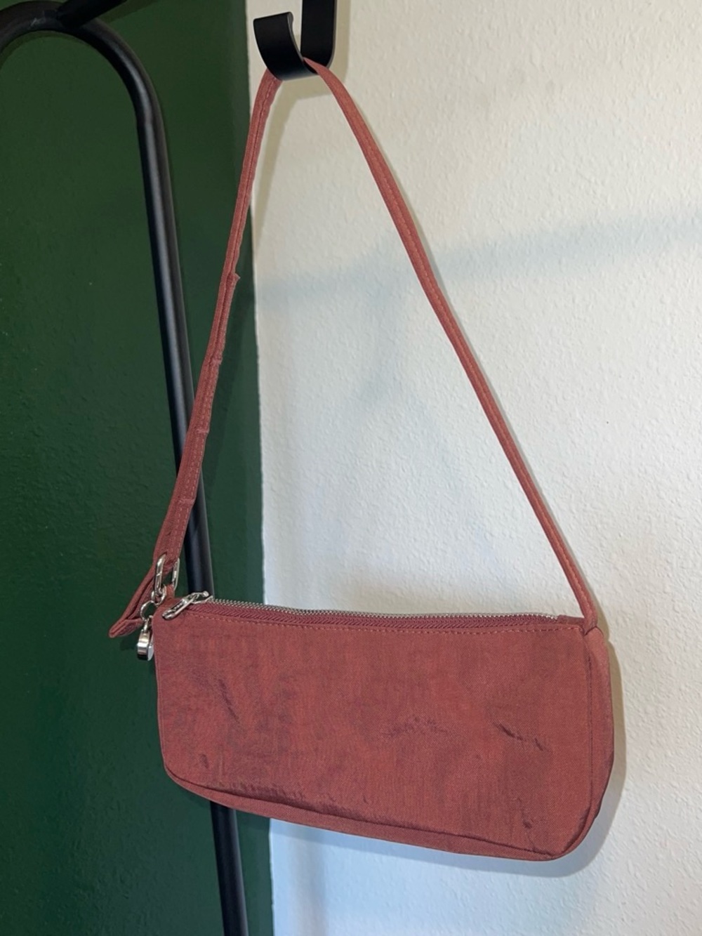 Baggu pouchette nylon dark burgundy Red Shoulder Bag - Women